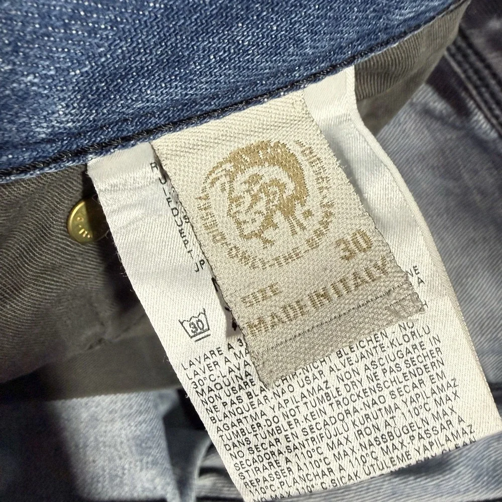 Diesel Keever Jeans Men 30x34 Blue‎ Tapered Leg Medium Wash Made in Italy 0073H